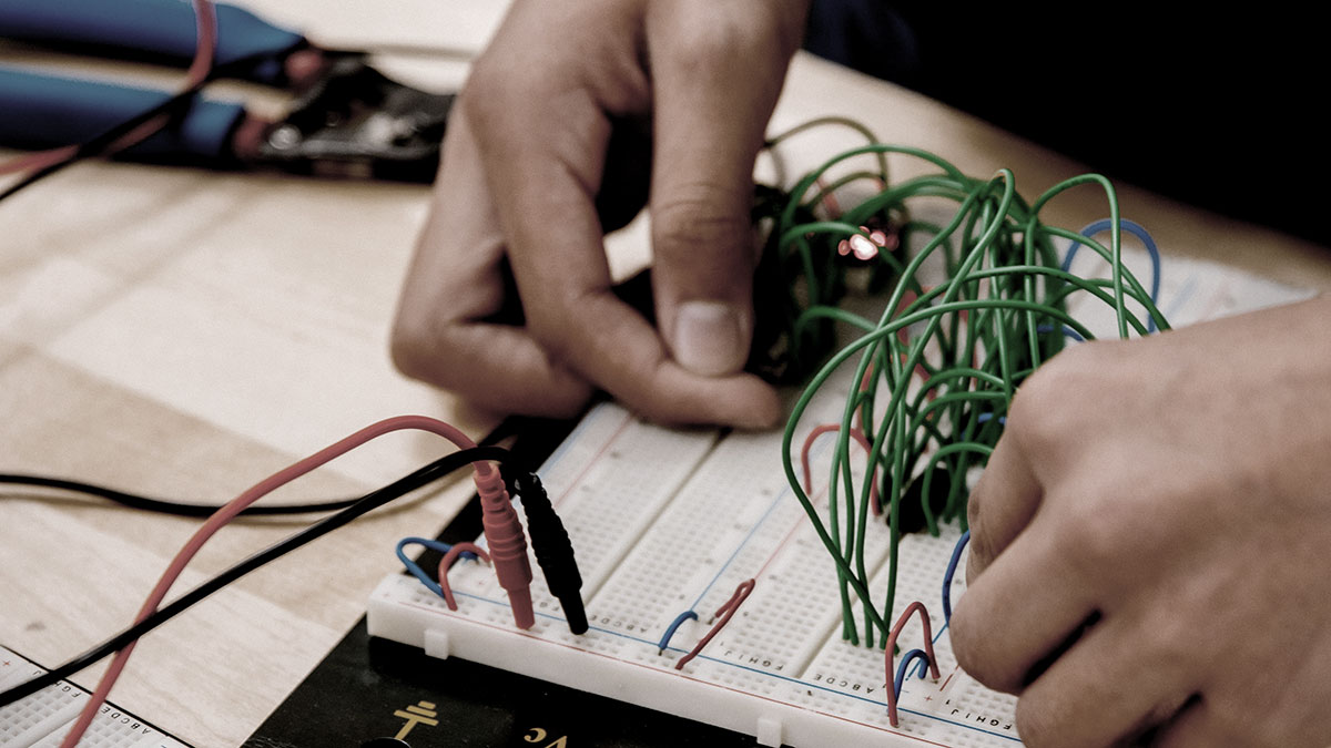 Verwerking van revisietekeningen en as-built documentatie voor elektrotechnische industriële installaties — TTV Verbogt
